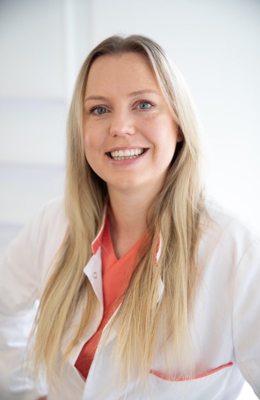 Jana Manegold<br>Fachärztin